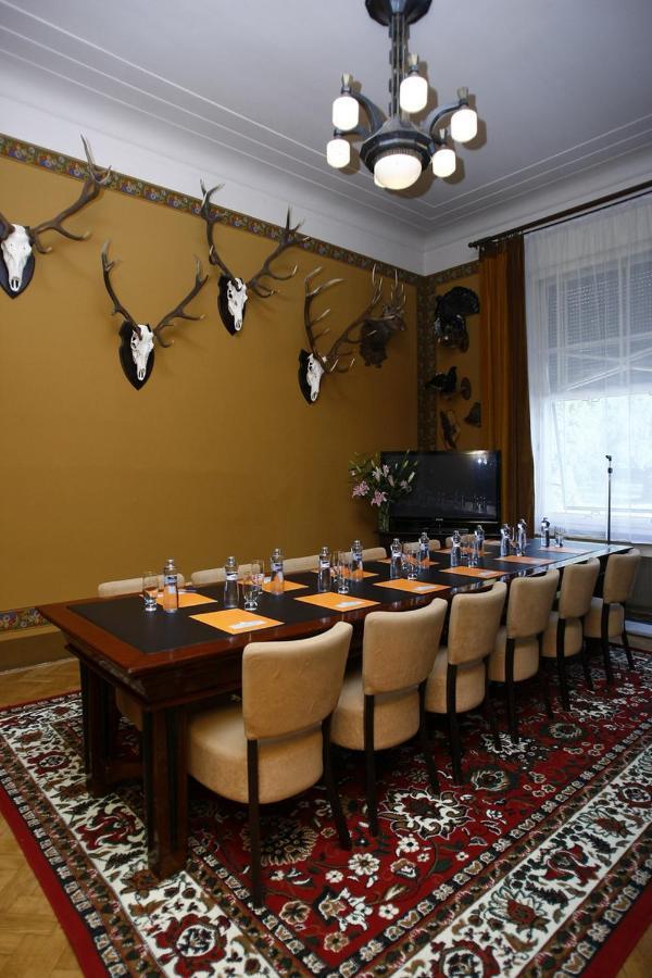 Chateau Kotera Ratboř Esterno foto