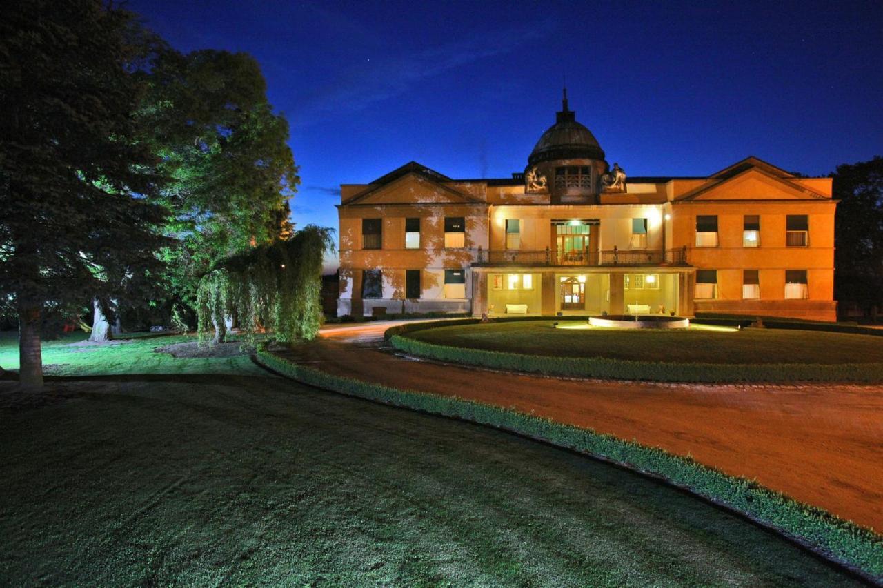 Chateau Kotera Ratboř Esterno foto